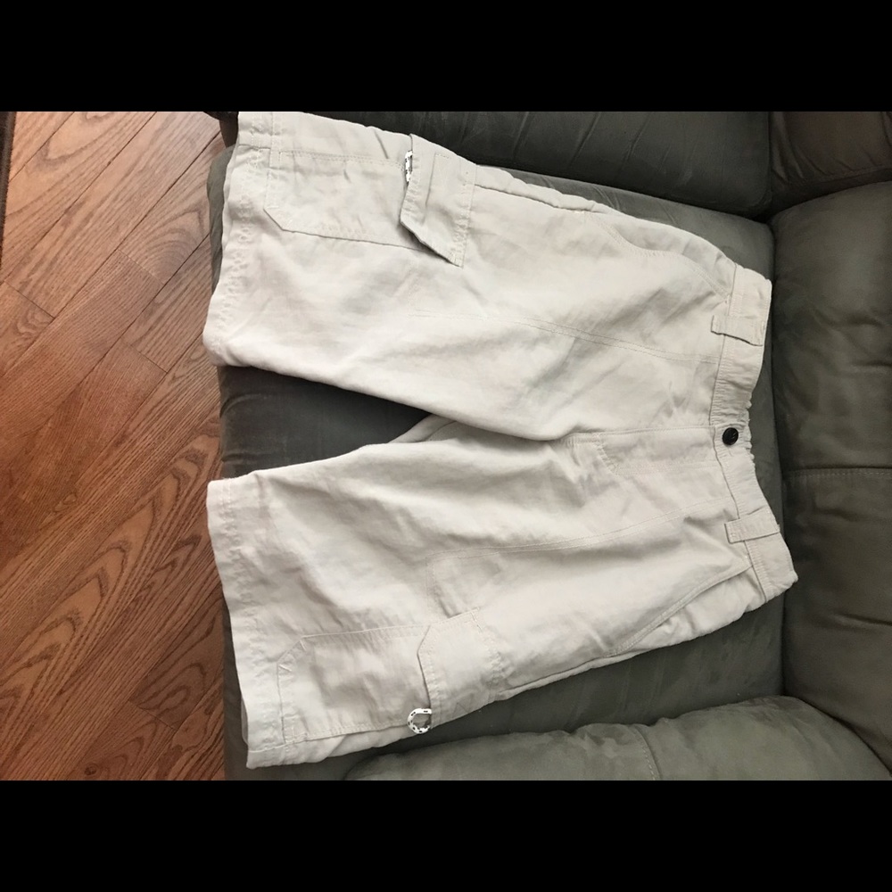 Boys 16R fishing style shorts. Adjustable waist
